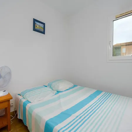 Beautiful In By Beach Apartmán